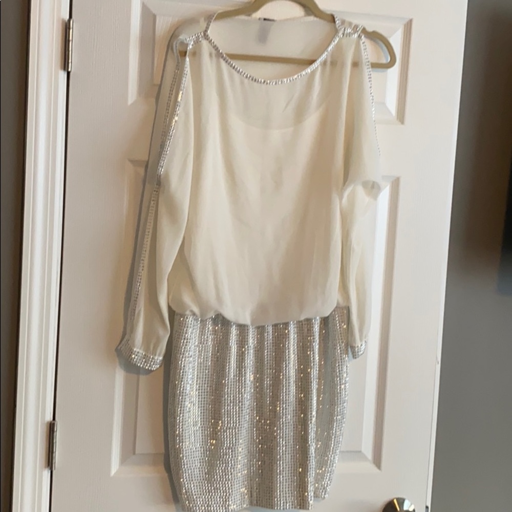 Sparkly party dress!